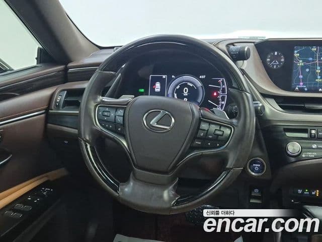 Lexus ES300h 7세대 Luxury Plus, 2021 12