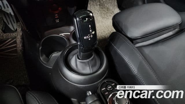 Mini Cooper 3세대, 2022 9