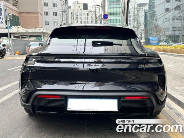 Porsche 타이칸 турбо Cross Turismo, 2025 4