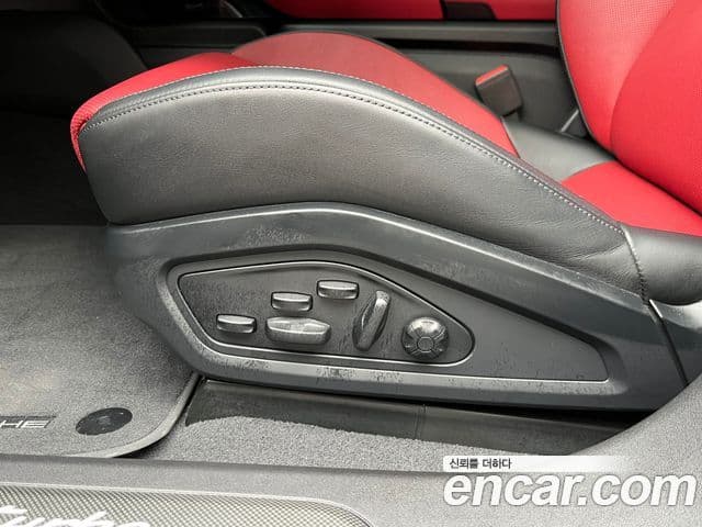 Porsche 타이칸 турбо Cross Turismo, 2025 12