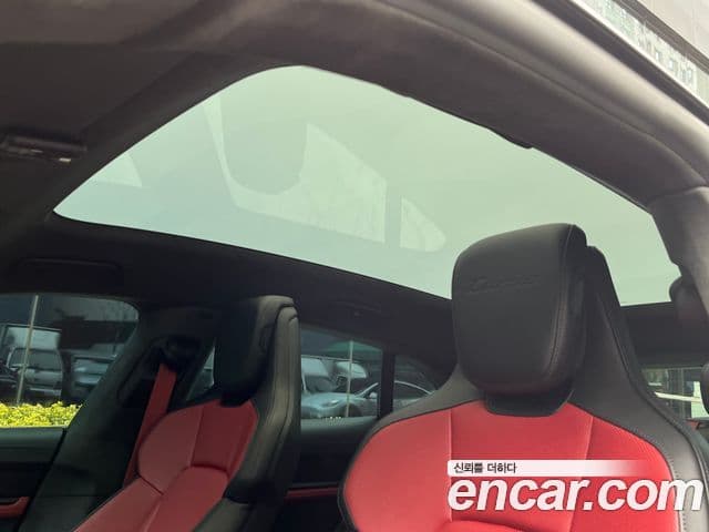 Porsche 타이칸 турбо Cross Turismo, 2025 14