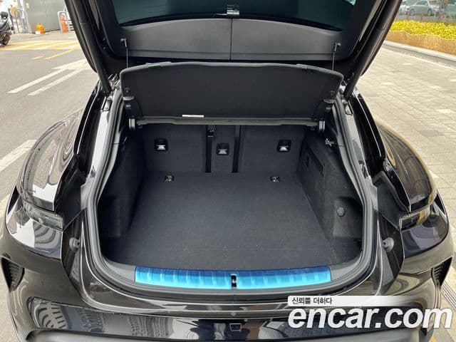 Porsche 타이칸 турбо Cross Turismo, 2025 15