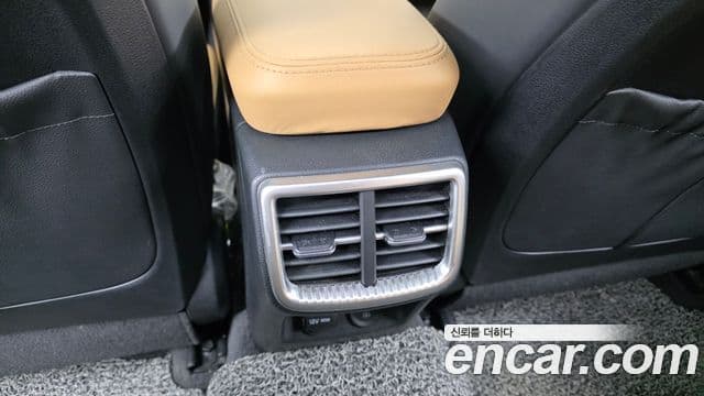 Kia K5 гибрид 3세대 Prestige, 2021 19