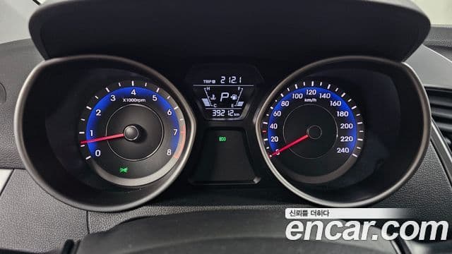 Hyundai The / новый New Avante 빌트인캠2 — базовая версия - Built-in Cam 2, 2014 8