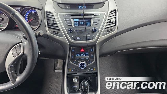 Hyundai The / новый New Avante 빌트인캠2 — базовая версия - Built-in Cam 2, 2014 17