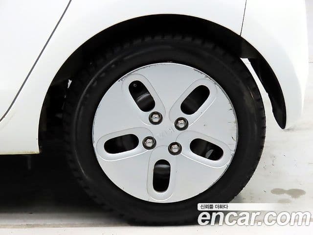 Kia Ray фургон /, 2016 19