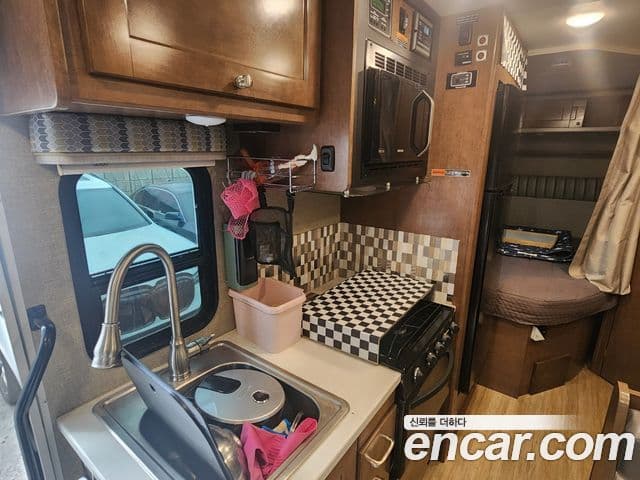 Ford 트랜짓, 2018 13