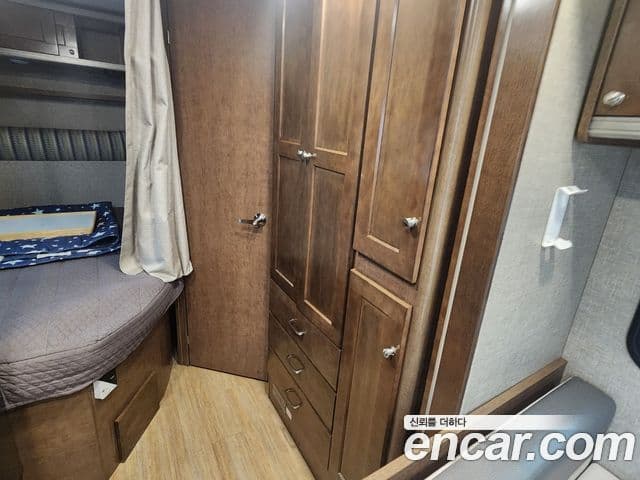 Ford 트랜짓, 2018 14