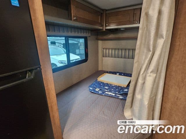 Ford 트랜짓, 2018 15