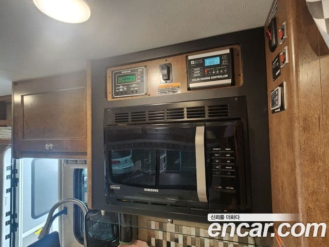 Ford 트랜짓, 2018 16