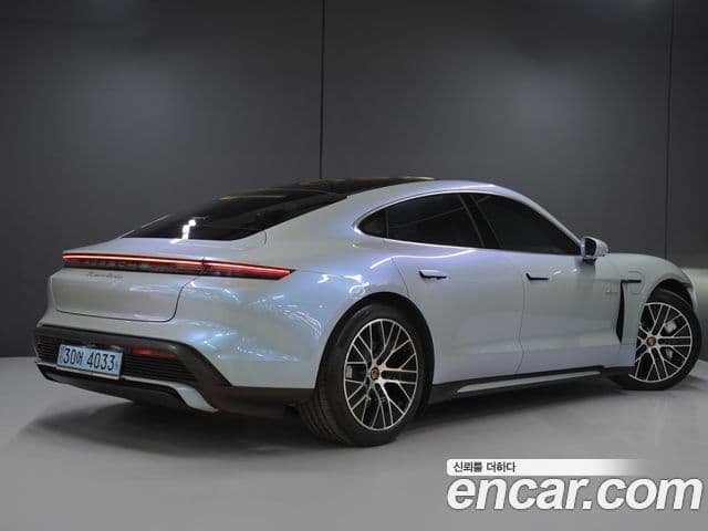 Porsche 타이칸 турбо, 2021 2