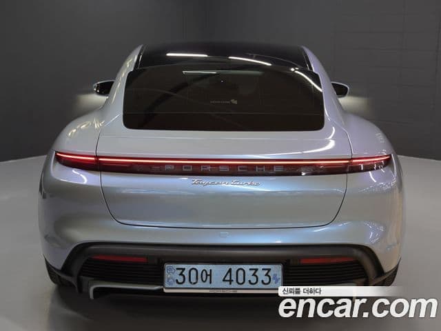 Porsche 타이칸 турбо, 2021 4