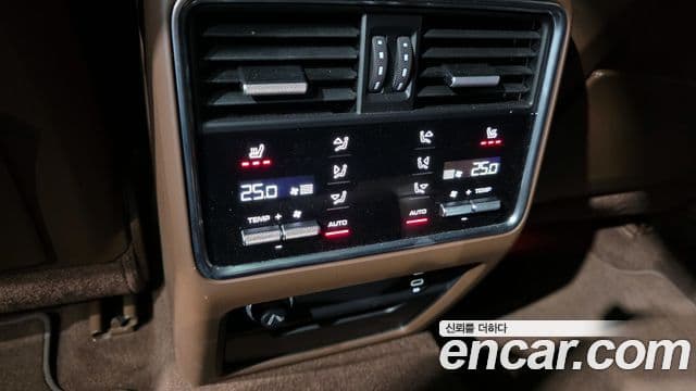 Porsche Cayenne (PO536) 3.0 купе, 2021 17