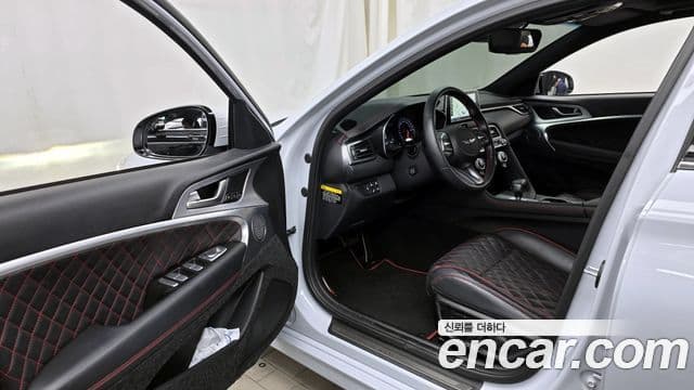 Genesis G70 Sport пакет, 2019 10