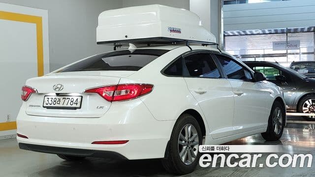 Hyundai LF Sonata Style, 2015 4