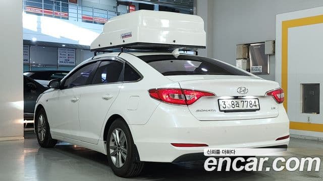 Hyundai LF Sonata Style, 2015 6