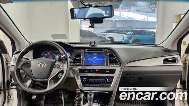 Hyundai LF Sonata Style, 2015 7