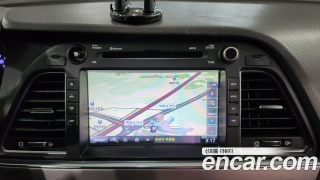 Hyundai LF Sonata Style, 2015 9