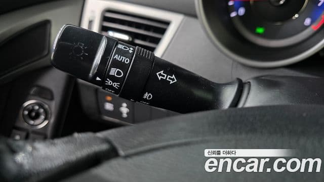 Hyundai Avante MD Luxury, 2012 12