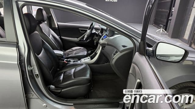 Hyundai Avante MD Luxury, 2012 20