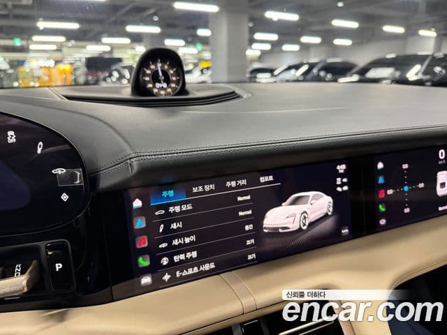 Porsche 타이칸 4S, 2021 8