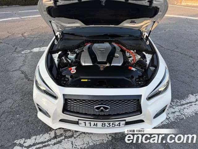 Infiniti Q50 3.5 гибрид high-tech, 2015 8
