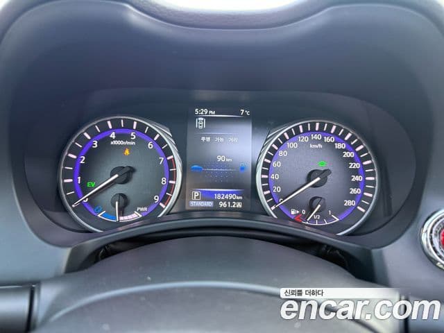 Infiniti Q50 3.5 гибрид high-tech, 2015 12