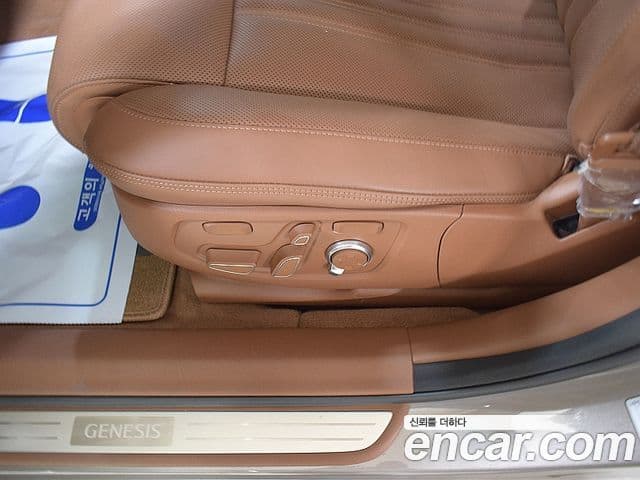 Genesis G90 Premium Luxury, 2021 16