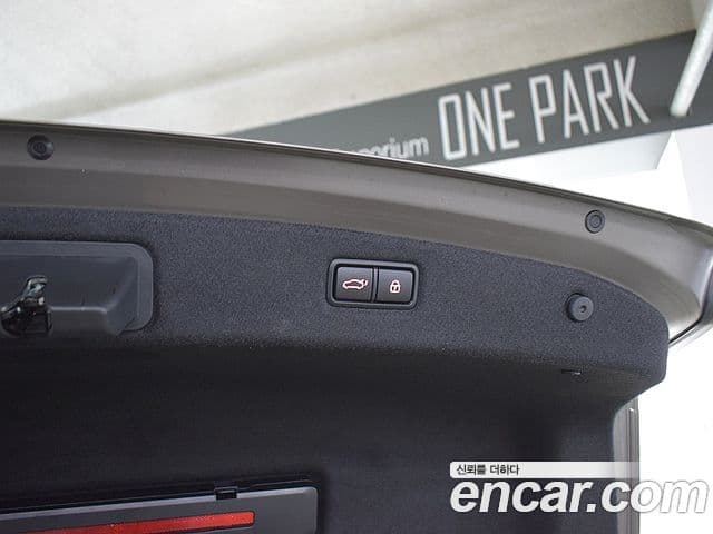 Genesis G90 Premium Luxury, 2021 19