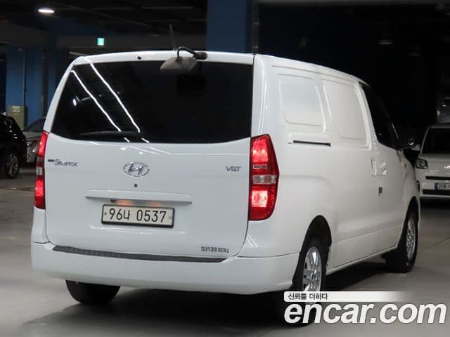 Hyundai Grand Starex CVX Deluxe, 2017 4