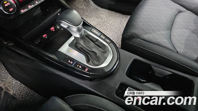 Kia The / новый New K3 2세대 Signature, 2023 9