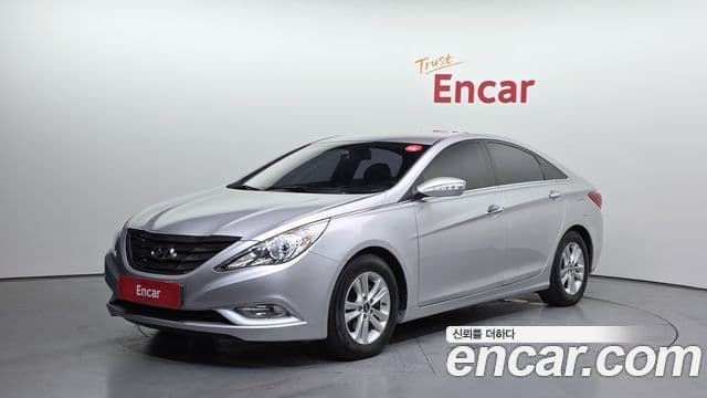 Hyundai YF Sonata чёрный, 2011 1