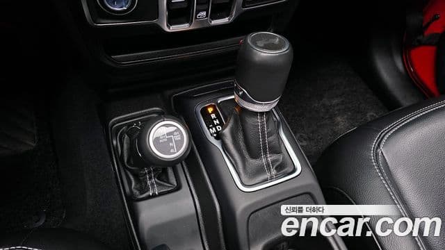 Jeep Wrangler (JL) 2.0 Overland Power top 4도어, 2022 9