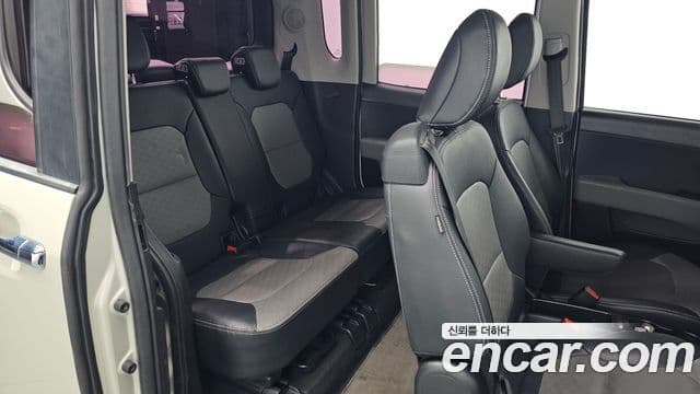 Kia The / новый New Ray Luxury, 2018 12