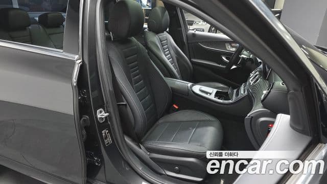 Mercedes-Benz E-класс W213 AMG Line, 2022 12