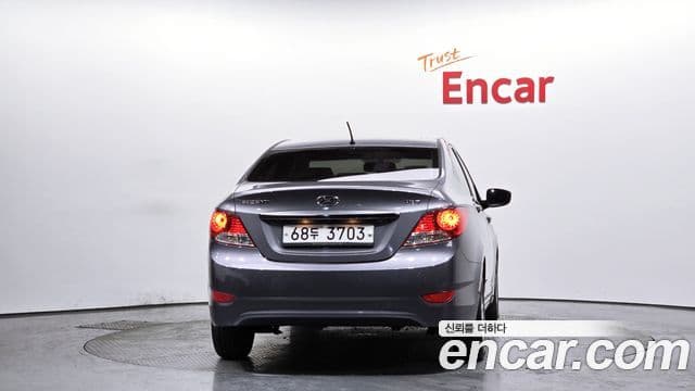 Hyundai Accent(новый кузов / новое поколение) Modern, 2014 4