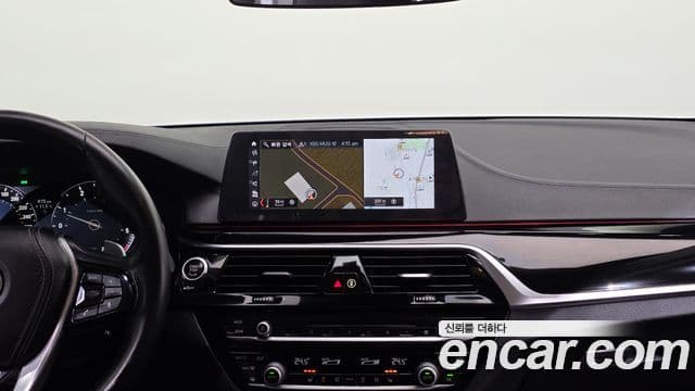 BMW 5시리즈 (G30) 520d Luxury Special Edition, 2018 16