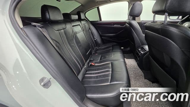 BMW 5시리즈 (G30) 520d Luxury Special Edition, 2018 19