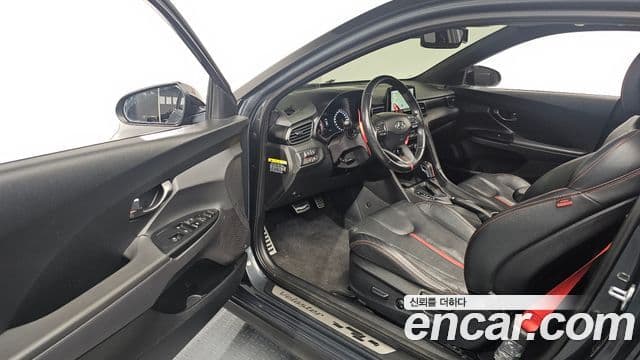 Hyundai Veloster (JS) Core, 2018 10