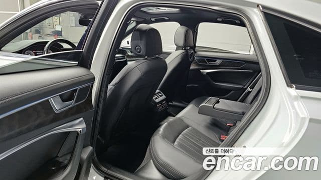 Audi A6 (C8) Premium, 2021 11