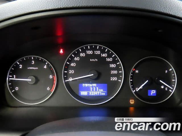 Hyundai Grand Starex CVX Deluxe, 2017 9