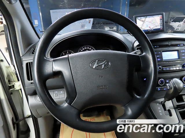 Hyundai Grand Starex CVX Deluxe, 2017 10
