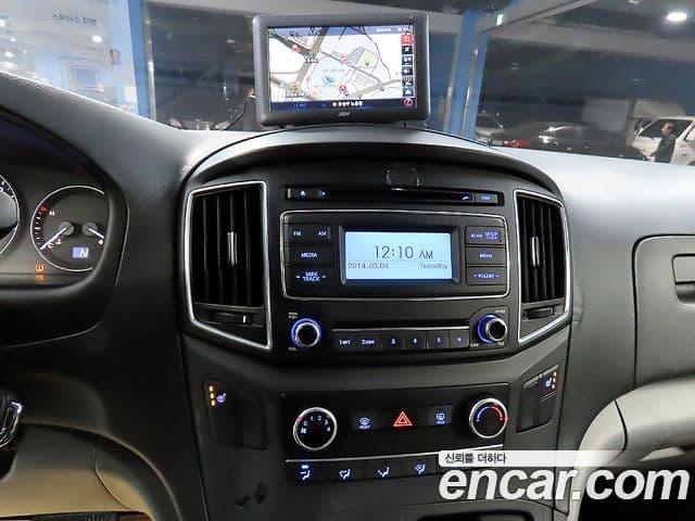 Hyundai Grand Starex CVX Deluxe, 2017 12