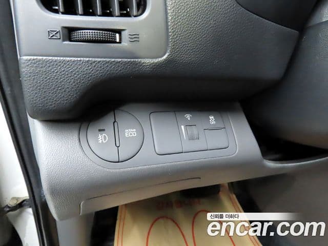 Hyundai Grand Starex CVX Deluxe, 2017 15