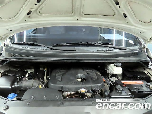 Hyundai Grand Starex CVX Deluxe, 2017 19