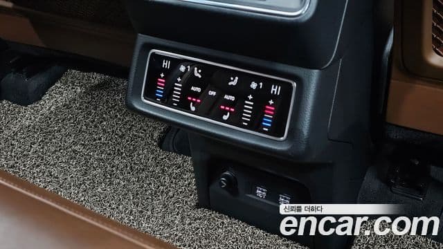 Audi e-Tron, 2020 17