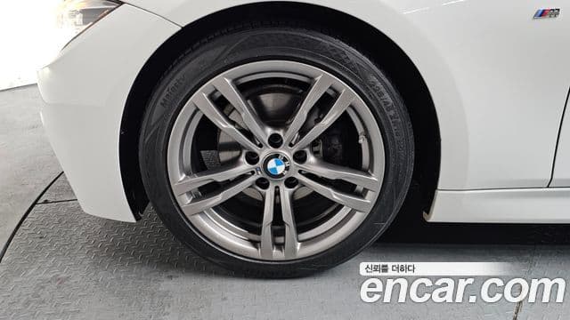 BMW 3시리즈 (F30) 320i M Sport, 2018 все фото