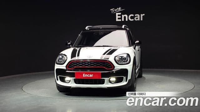 Mini Cooper D Countryman 2세대, 2018 3