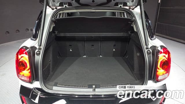 Mini Cooper D Countryman 2세대, 2018 20