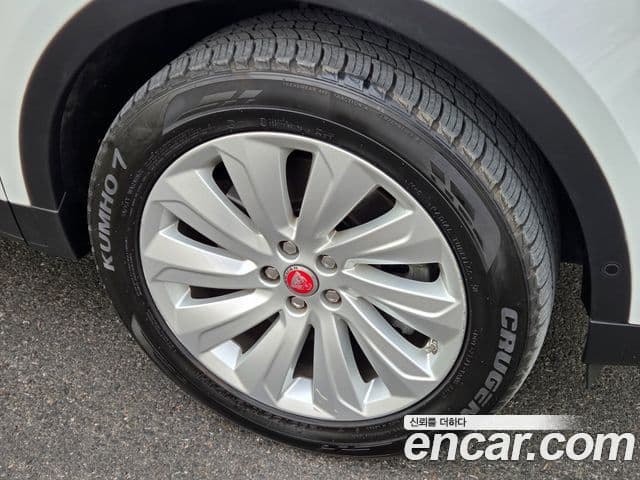 Jaguar E-PACE P250 SE, 2018 все фото